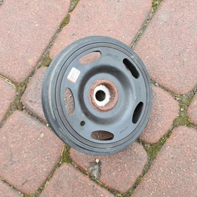 Koło pasowe wału Opel Astra J IV 55574771