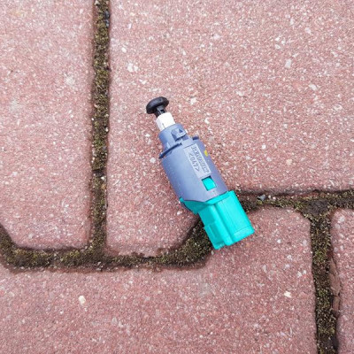 Czujnik sprzęgła Movano Master 2.3DCI 253250007R