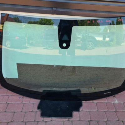 Szyba przód przednia czujnik Opel Insignia B 2018r