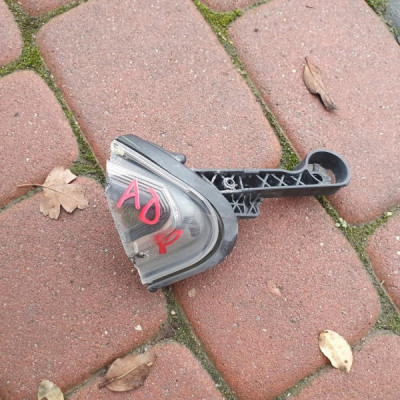 Uchwyt lampy mocowanie prawe Opel Astra J IV 4