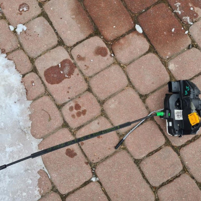 Zamek tył tylny lewy Opel Insignia 13579555 BU