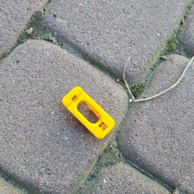 Zapinka maski rygla spinka maska Opel Corsa E