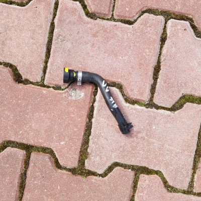 WĄŻ PRZEWÓD WODY RENAULT CAPTUR