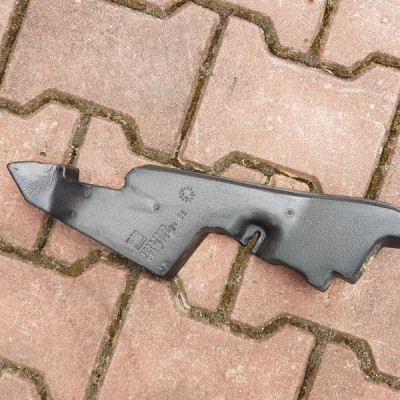 Wyciszenie błotnika Opel Zafira C TOURER 13351843