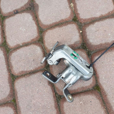 Zawiasy drzwi prawy przód komplet Opel Zafira C