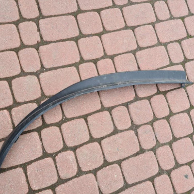 Spoiler zderzaka przód Opel Astra K V 39130505