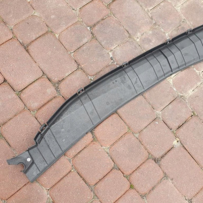 Podszybie dolne osłona Opel Astra K V 39019107