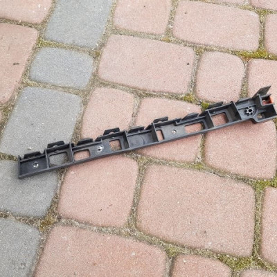 Ślizg zderzaka tylny Opel Insignia Kombi 20972994