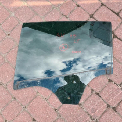 Szyba tył tylna lewa HB Opel Astra K V 2016r