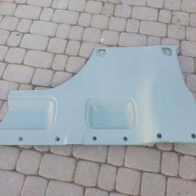 Tapicerka boczek osłona osobówka VIVARO 8200053235