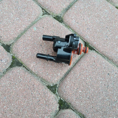 Czujnik podciśnienia FL Opel Astra K V 12666845