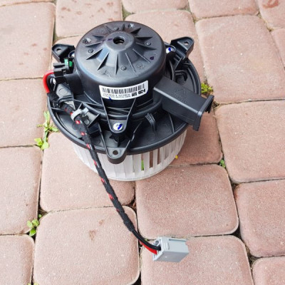 Wentylator dmuchawa nawiewu Opel Insignia 13263279