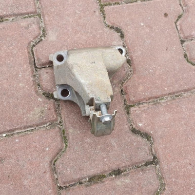 Łapa podpora półosi Vivaro B Trafic III 397743031R