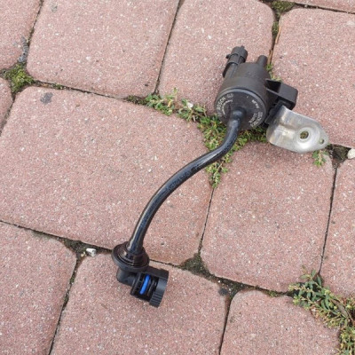 Podciśnienie zawór 1.6T Opel Zafira C 55509572