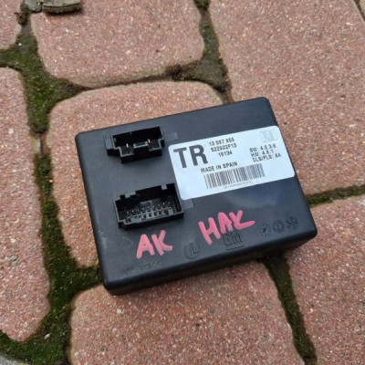 Moduł haka swiateł 13597659 Opel Astra K V