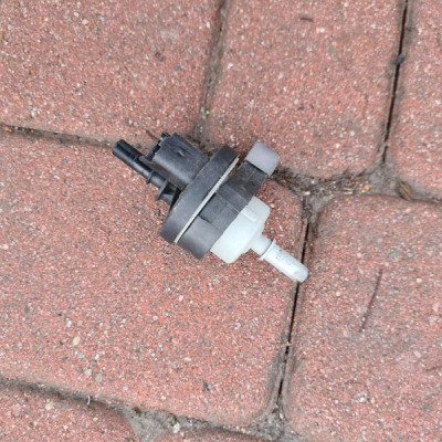 Zawór podciśnienia Renault Clio IV 4 8200248821