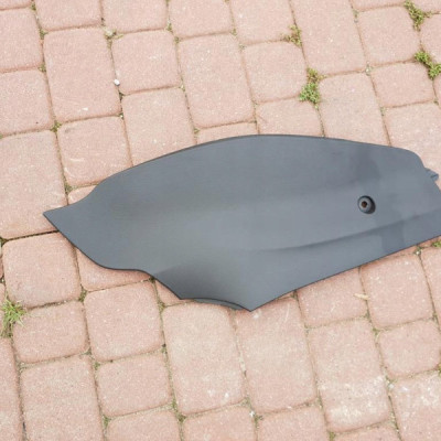 Plastik obudowa osłona deski tunel Opel Astra K V