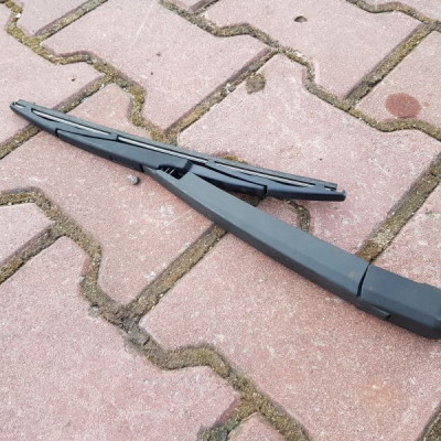 Wycieraczka pióro tył tylne kombi Opel Astra J IV
