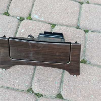 Popielniczka brązowa Opel Insignia