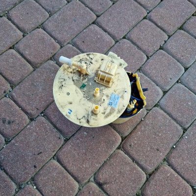 Pompka paliwa pływak Opel Insignia B 84500105