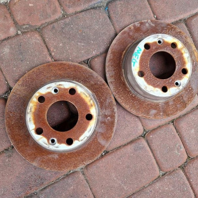 Tarcze tył tylne komplet IGŁA Renault Megane IV