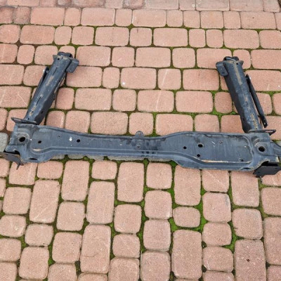 Belka wzmocnienie pas przedni Renault Megane IV