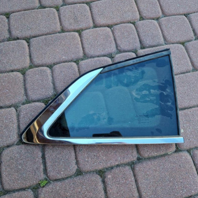 Szyba tył tylna prawa kombi Renault Megane IV 2018