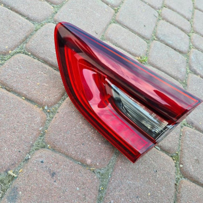 Lampa tylna prawa kombi Opel Insignia B 39107539