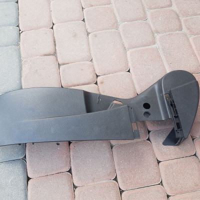 Plastik osłona fotela Opel Insignia 13281415