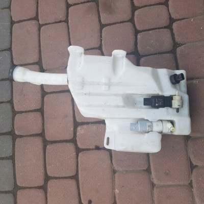 Zbiorniczek spryskiwaczy Opel Insignia 13227294