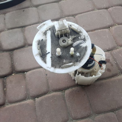 Pompka paliwa pompa diesel OPEL INSIGNIA 13577226