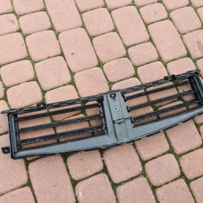 Roletka zderzaka LIFT Opel Astra K V 39130452