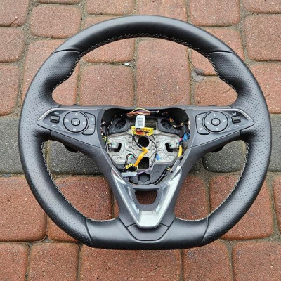 Kierownica OPC-line Łopatki Opel Insignia B A11