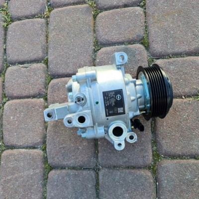 Sprężarka klimatyzacji FL Opel Astra KV 39217353