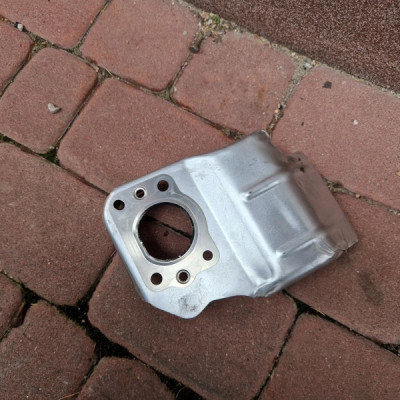 Osłona termiczna 1.2 Opel Corsa F 9832972380