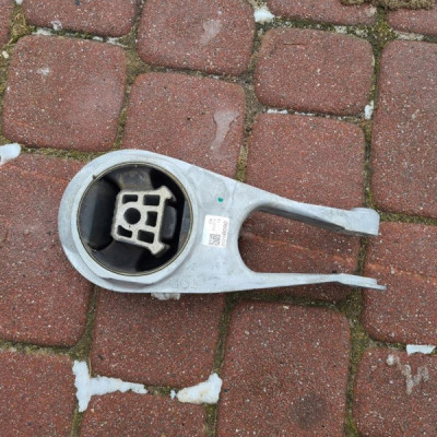 Poduszka łapa skrzyni Opel Insignia B 23356092