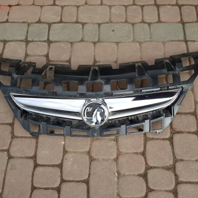 Atrapa grill Ang Opel Astra J IV 4 GTC 13264582