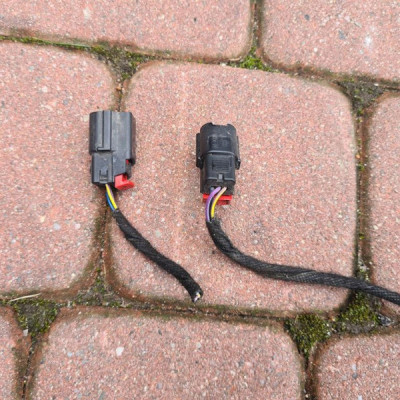 Kostka czujnika parkowania Opel Meriva B 13432786