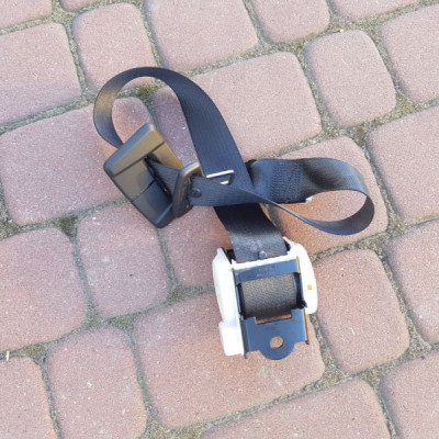 Pas tył tylny środkowy Opel Insignia