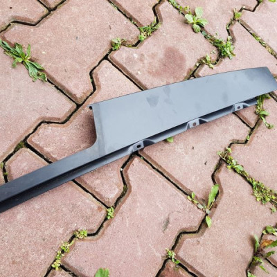 Obudowa słupka osłona PP Opel Astra J IV 13260040