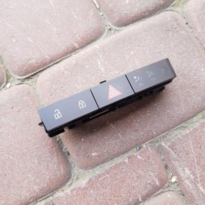 Przełącznik włącznik brąz Opel Astra J IV 13350954