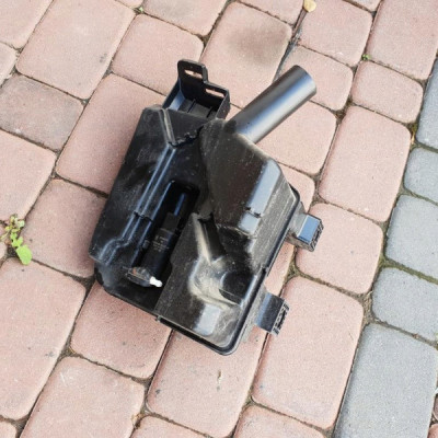 Zbiorniczek spryskiwaczy Opel Astra K V 39010941 39010941