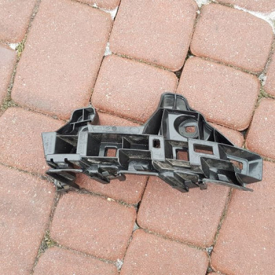 Ślizg zderzaka tył tylny Passat B8 3G5807483