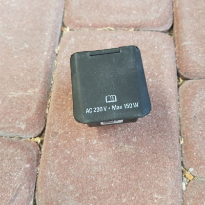 Gniazdo przetwornicy 230V Opel Insignia 13280254