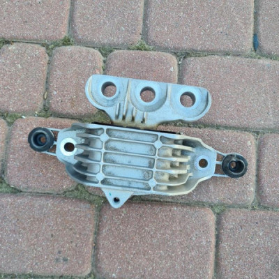 Poduszka łapa silnika Opel Insignia B 84254936