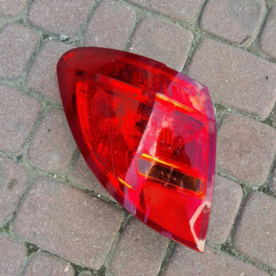 Lampa tył tylna lewa EU Opel Meriva B 13253627