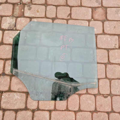 Szyba tył tylna prawa drzwi Opel Meriva B 2010r