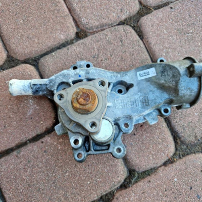 Pompa wody 1.4T Opel Meriva B 25193407