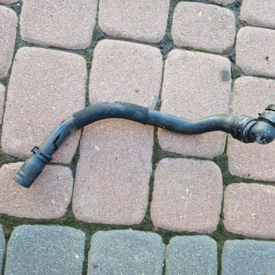 Przewód wąż wody 1.4T Opel Meriva B 13265582