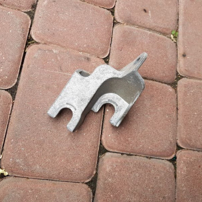 Mocowanie linki biegów Opel 55588983